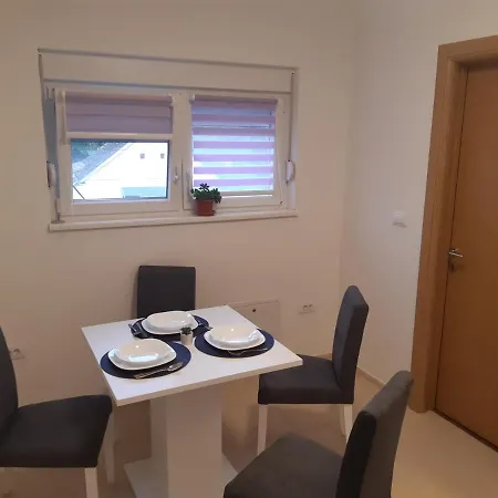 Lux Snezana * Vrdnik