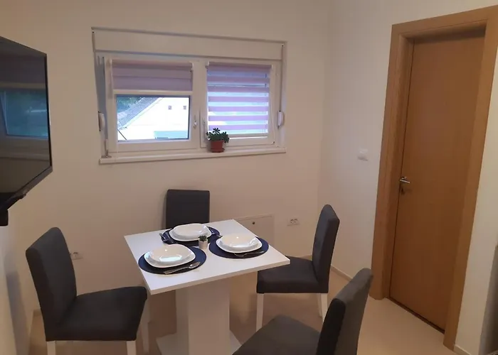 Lux Snezana * Vrdnik